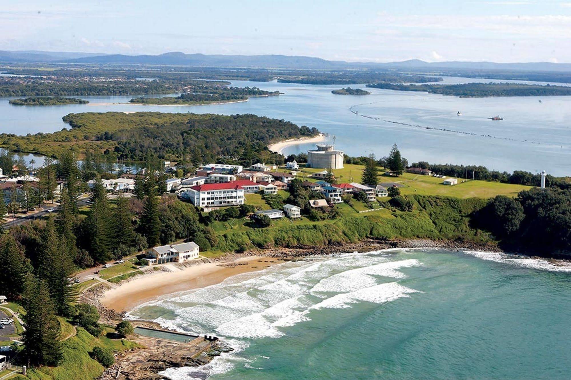 Pacific Hotel Yamba Bagian luar foto
